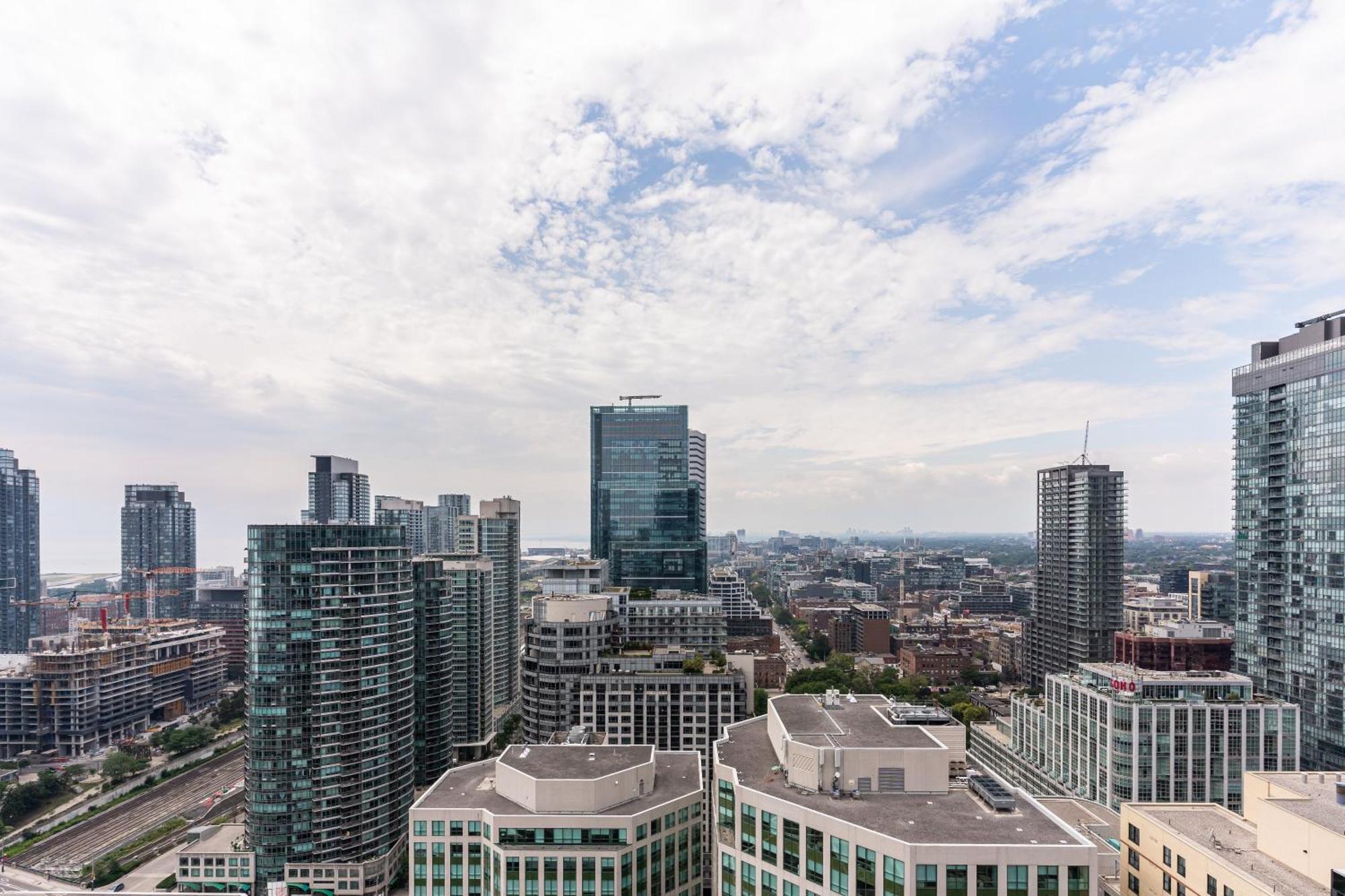 Globalstay Modern Downtown Apartment Toronto Exterior foto