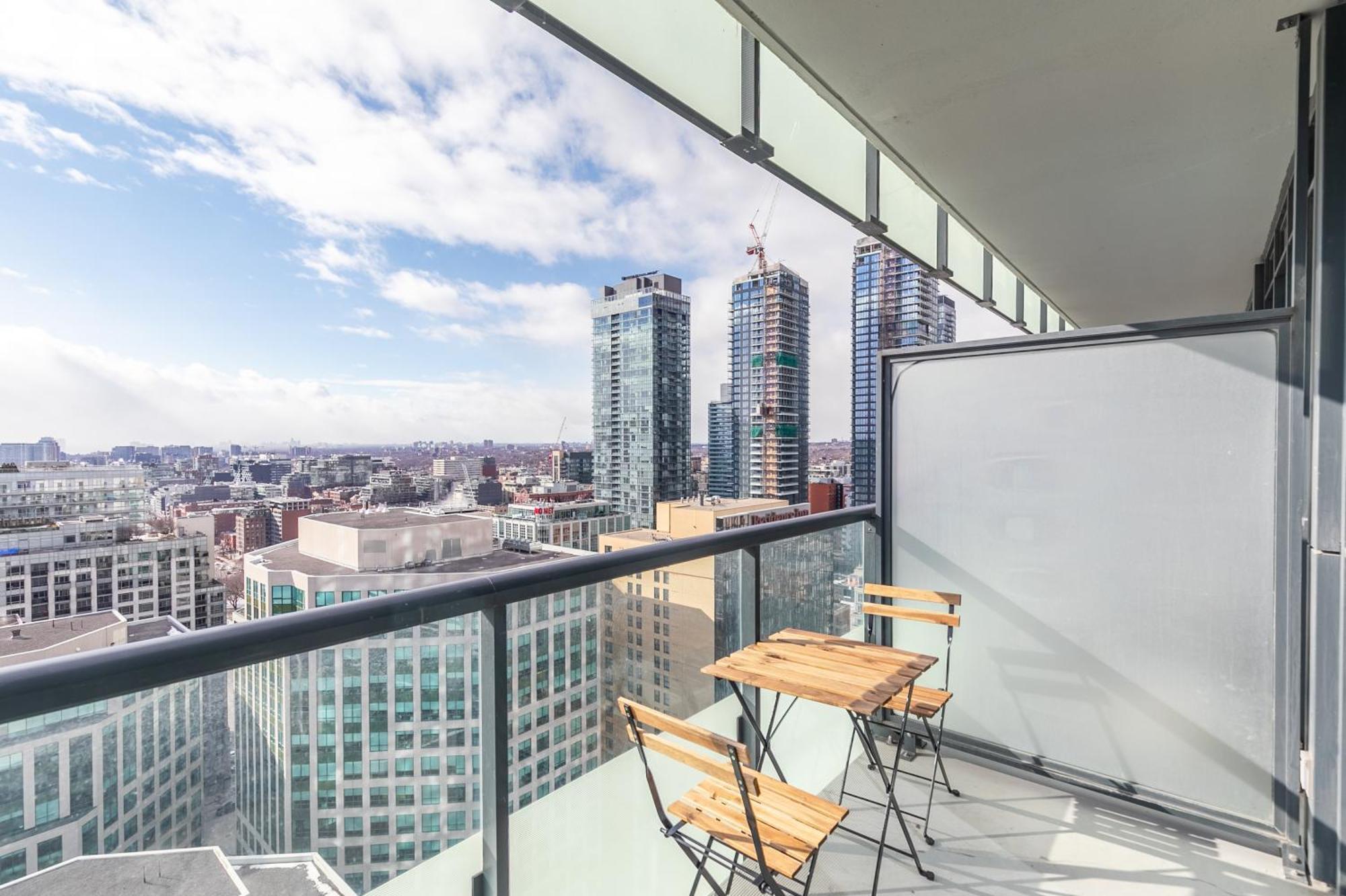 Globalstay Modern Downtown Apartment Toronto Exterior foto